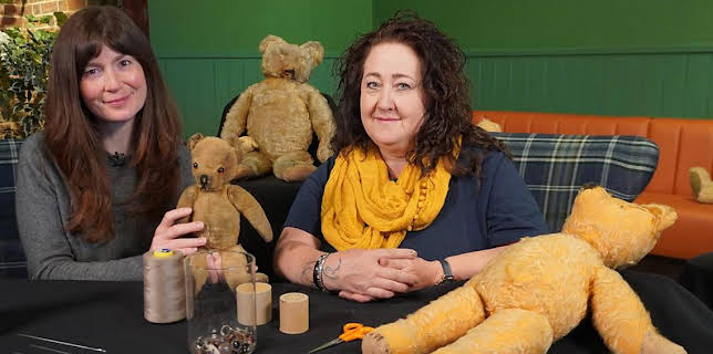 12:15 PM: Bargain Hunt (S72) | BBC One | 12/1 2025