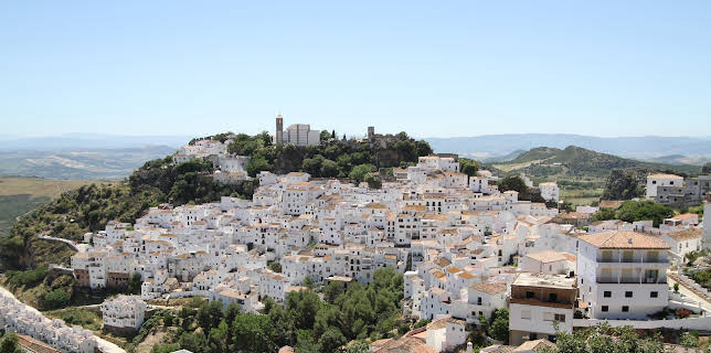 06:20: House Hunters International (S84 E4) (S84) | Kanal 5 | 11/4 2025