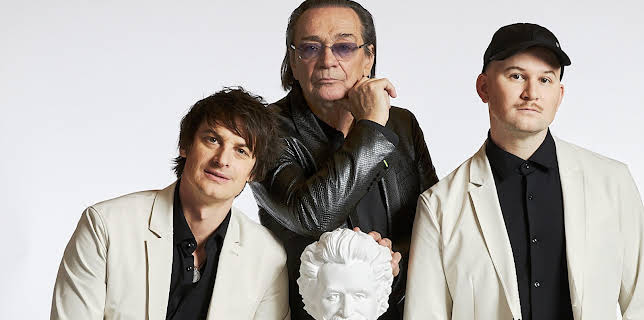 22:15: Johann Strauss: Camo & Krooked | 3SAT | 1/10 2026