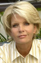Meredith Baxter as 