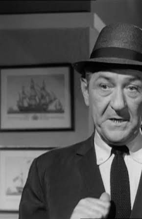 Alan Gifford as Air Raid Warden