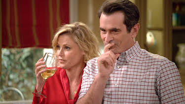 4:30 PM: Modern Family | E4 | 6/24 2026