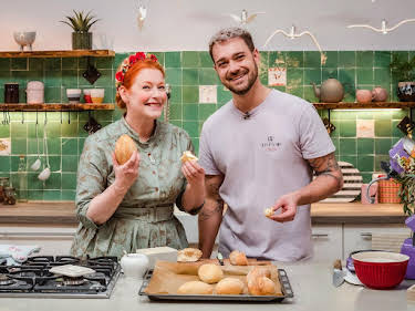 14:50: Sweet & Easy - Enie backt | Sixx | 5/2 2026