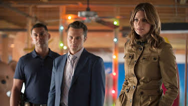 5:00 PM: Castle (S7 E2) (S7) | Channel 5 | 7/21 2026
