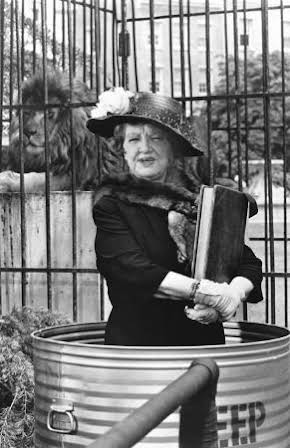 Marion Lorne as 