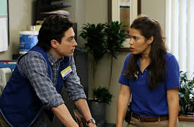 Superstore, Season 1: Labor