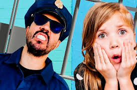 The Stella Show: Cop Dad Patrol With the Stella Show!