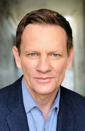 Daniel Beer as 