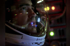 Defying Gravity Season 1: Kiss