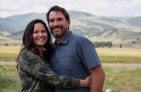 Building Roots, Season 1: A Mine-Inspired Home and a Mountain Bungalow