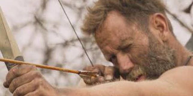 22:00: Aventura en pelotas: Apocalipsis: Caer como zombis | Discovery | 2/23 2026