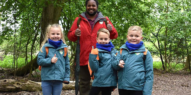 12:25 PM: Ranger Hamza's Eco Quest (S1) | Cbeebies | 12/20 2025