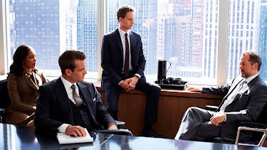 22:00: Suits (S2 E14) (S2) | Viasat Series | 10/23 2026