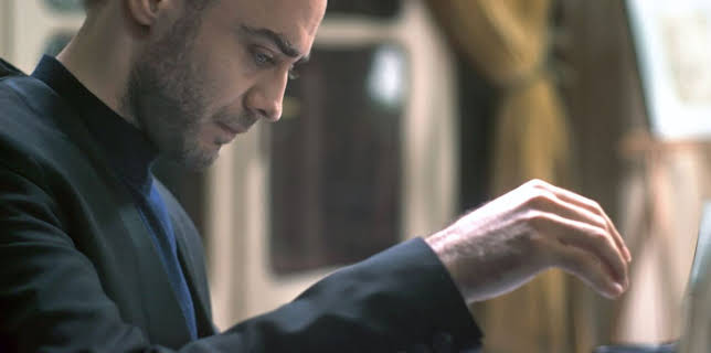 01:30: Zwischen Zeiten und Welten | Arte | 2/8 2026