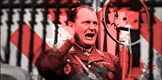 18:00: Der Nazi-Clan - Hitlers Hofstaat | ZDFinfo | 11/10 2025