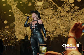 Chiquis Sin Filtro - season 1: Chiquis sin filtro - Abeja Reina