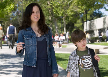 18:30: Weeds (S1 E10) (S1) | Viasat Series | 10/4 2026