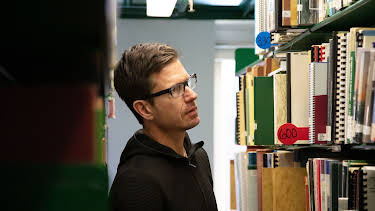 02:48: Paranormal Declassified (S1 E1) (S1) | Discovery Science | 4/5 2026