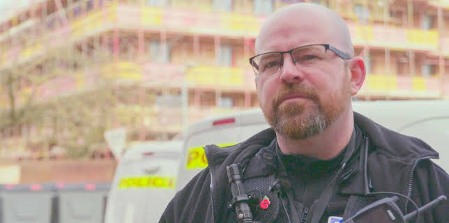 5:00 PM: Traffic Cops (S6 E6) (S6) | Paramount | 11/24 2025