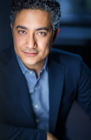 Allesandro Juliani as 