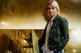 The Dying Detective S01: Episode 1