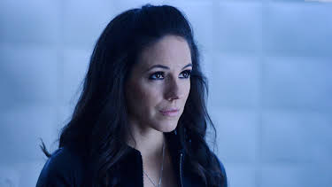 23:30: Lost Girl (S5 E2) (S5) | Viasat Series | 5/4 2026