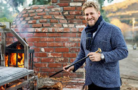 Elevate Your Everyday Cooking with Curtis Stone: Open Fire Cooking: Creating an Open Fire