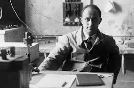 Alien Disclosure Files: The Paradox