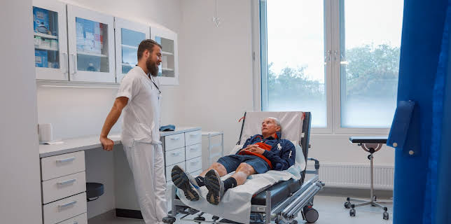 21:00: Akutmottagningen Norge (S1 E2) (S1) | Kanal 5 | 1/15 2026