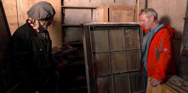 12:00 PM: Find It, Fix It, Flog It | More 4 | 12/15 2025