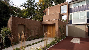 7:55 PM: Grand Designs | More 4 | 9/1 2026