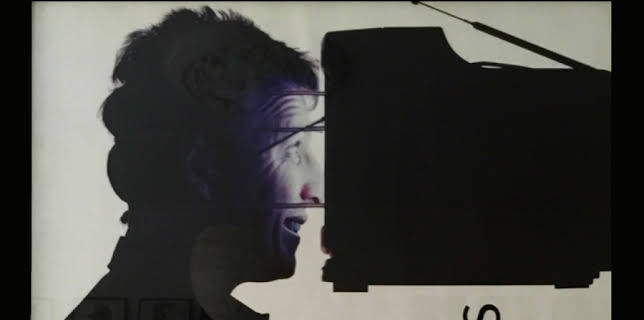 The World's Best Sellers: The Fine Art of Separating People from Their Money (2005)