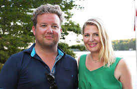 Buying The View: Episode 8