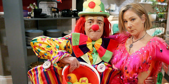 1:15 AM: My Family Xmas 2005: And I'll Cry If I Want To | W | 11/28 2025