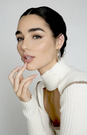 Indiana Massara as 