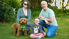 Hundehuset: Ruby og Ozzy