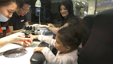 07:00: Unga Mammor (S5 E11) (S5) | TV3 | 5/3 2026