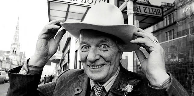 9:00 PM: Baile na h-Ola (Aberdeen: When Oil Came to Town) | BBC Alba | 11/3 2025