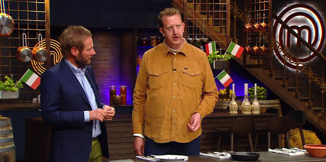 06:00: MasterChef - Unge talenter (S1 E8) (S1) | TV3 | 12/30 2025