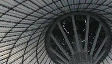 Superestructuras: Megaestructuras: Sagrada Familia