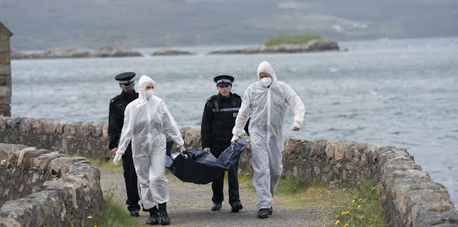 04:45: Simon Becketts: Die Chemie des Todes (6/6) | HR Fernsehen | 2/22 2026