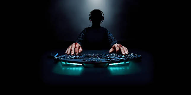 Perfect World: A Deadly Game