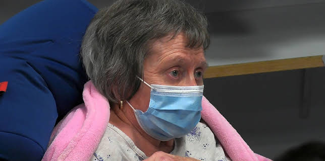 11:05 PM: 24 Hours in A&E | More 4 | 11/2 2025