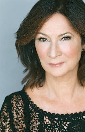Lucy Butler as Rhonda