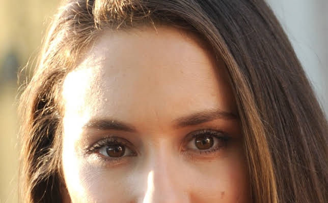 Troian Bellisario