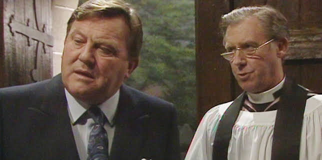 6:00 PM: Terry and June (S8 E6) (S8) | Drama | 12/10 2025