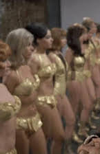 George Wang como Martinez