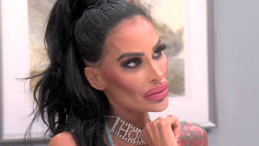 22:55: Verpfuscht - Ein Fall für die Beauty-Docs | Sixx | 3/28 2026