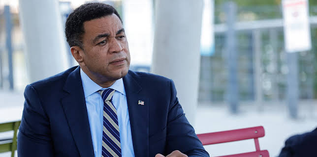 00:25: The Blacklist (S10 E2) (S10) | TV6 | 10/15 2025