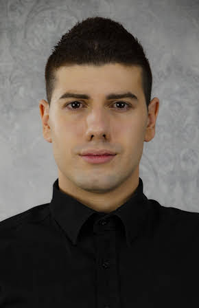 Juan Luis Bonilla as 